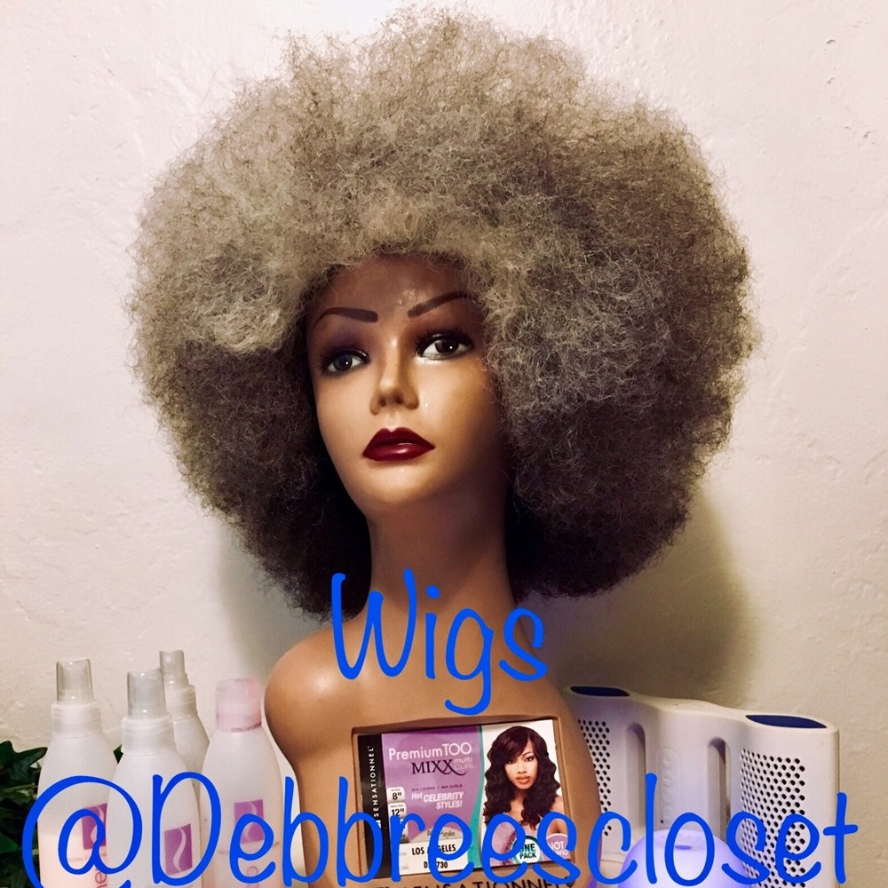 Shop my collection of wigs. My favorite wigs today - Picture 3 of 4